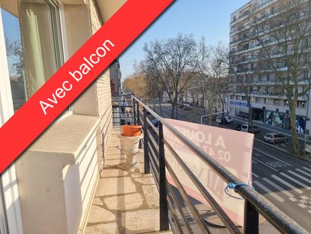 Location Appartement 5 pièces 111m² TOURS 37000 - Photo 3