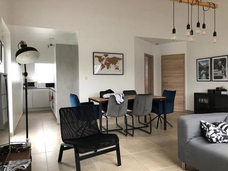 Appartement te huur - Foto 2