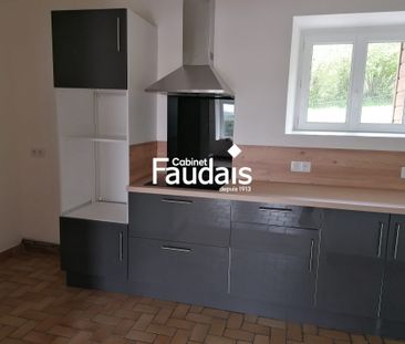 Location Maison 6 pièces 110m² CERISY LA SALLE 50210 - Photo 3