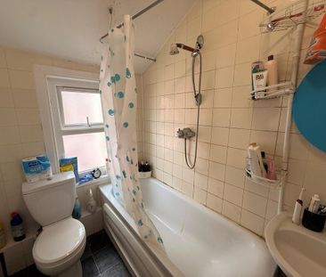 5 bedroom house to rent - Photo 2