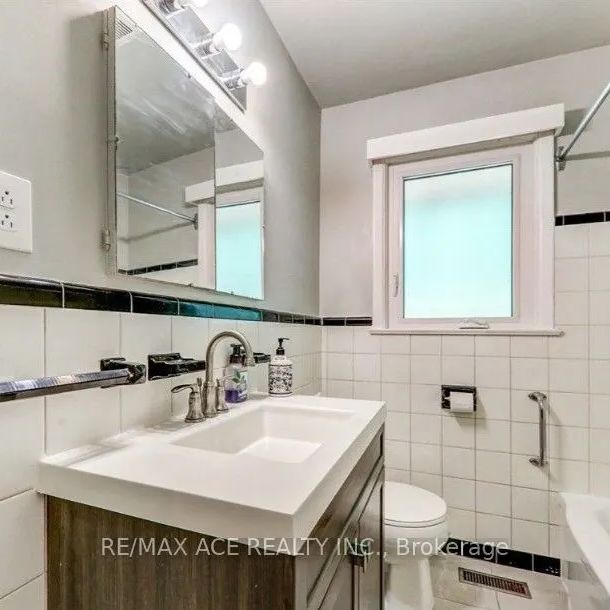 482 Nipigon Street #Main - Photo 1