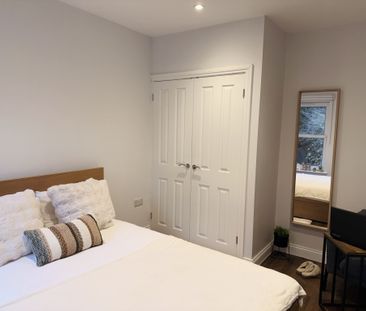 BEDROOM 4 – LARGE DOUBLE ENSUITE - Photo 6