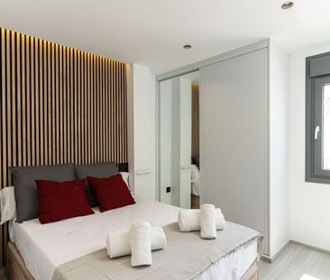 Exclusivo Piso Totalmente Reformado con Terraza en el Centro de Est... - Foto 3