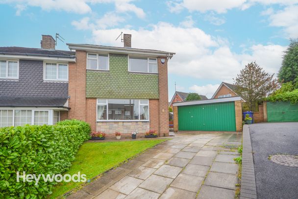 3 bed semi-detached house to rent in Durham Grove, Clayton, Newcastle-under-Lyme - Photo 1