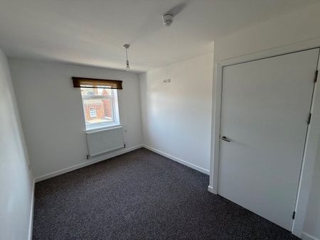 Thoresby Street, Mansfield, NG18 - Photo 5