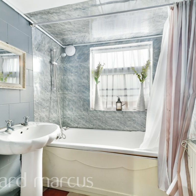 Mitcham Road - Photo 1