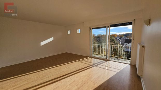 Location Appartement 4 pièces 83m² NEMOURS 77140 - Photo 1