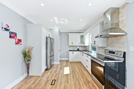 For Lease - 4434 Second Avenue, Niagara Falls, Ontario - Photo 3