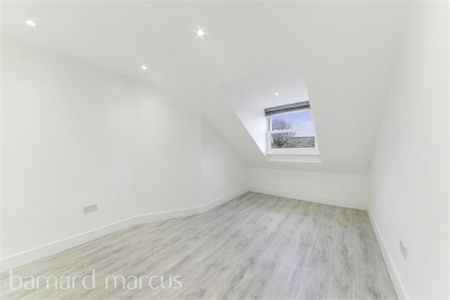 Spencer Road - Photo 2