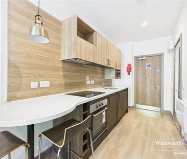 Studio to rent - Photo 2