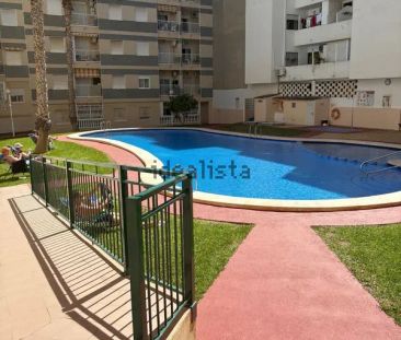 Alquiler de piso en Playa de los Locos - Photo 1
