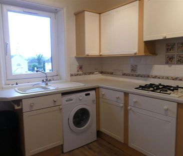 2 bedroom apartment to rent - Photo 6