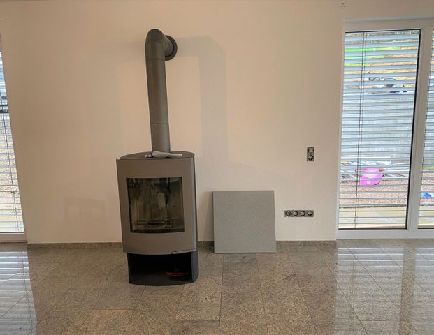 *Einziehen und Wohlfühlen* sehr schöne 4,5-Zimmer Wohnung mit Garten in Bad Bellingen - Foto 1