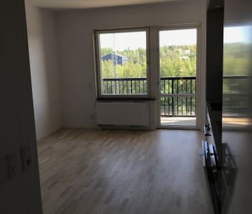 Trunstavägen, Knivsta - Photo 2