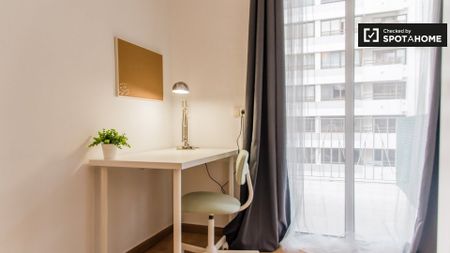 valencia, Valencian Community 46004 - Photo 2