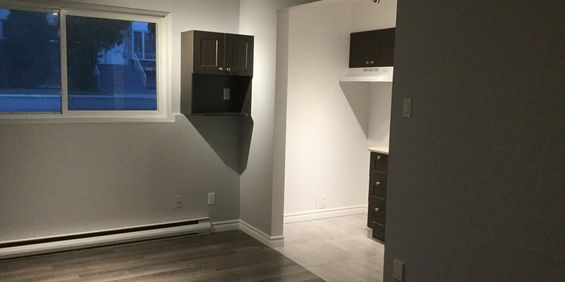 Studio Propre Et Bien Situê - Photo 3