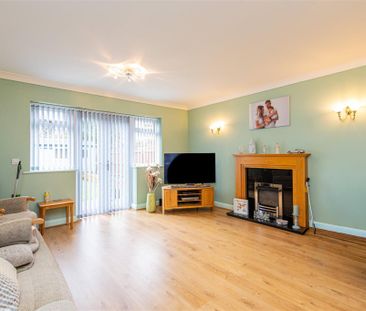 3 bed House To Let - Photo 1