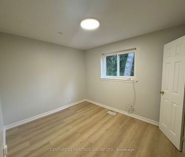 For Lease - 22 Axsmith Crescent, Toronto, Ontario - Photo 1