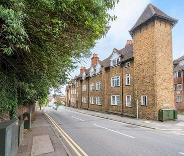 Portsmouth Road, Guildford, Gu, Guildford, GU2 - Photo 1