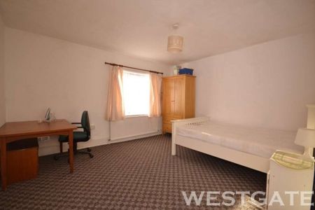 4 Bed - Hatherley Road, Reading - Photo 3