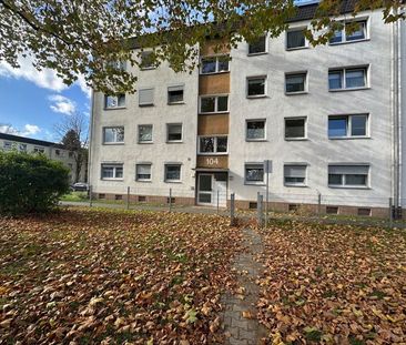 Schöne 3-Zimmer-Wohnung mit Balkon! - Foto 1