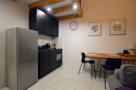 Atrakcyjne mieszkanie z antresolą, ul. Nałęczowska - Zdjęcie 4