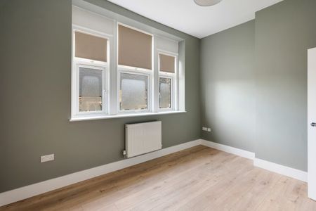 6 Bed End Terrace - Photo 3
