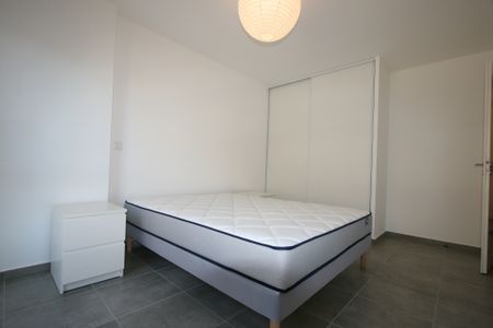 Location Appartement 2 pièces 41m² CHAMBERY 73000 - Photo 2