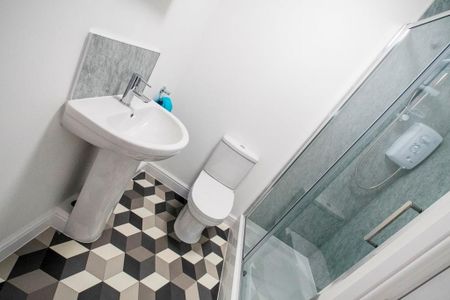 1 bedroom ground floor flat to rent - Photo 4