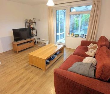 Goldsworth Park, Woking, Surrey, GU21 - Photo 1