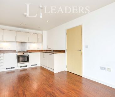 1 bedroom apartment to rent Cardinal Place, Guildford Road, Woking,... - Photo 6