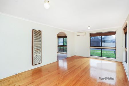 Spacious Family Home - Photo 2