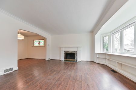 For Lease - 2 Wingate Place, Toronto, Ontario - Photo 2
