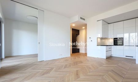 3 IZB. BYT S TERASOU V HORSKOM PARKU, UNIQ MAJAKOVSKÉHO, BA I – STARÉ MESTO, ID: 0196 - Photo 4