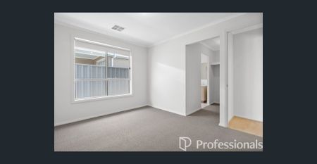 Stunning New Build! - Photo 4