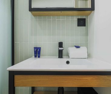 Rue Mesnil - Photo 5