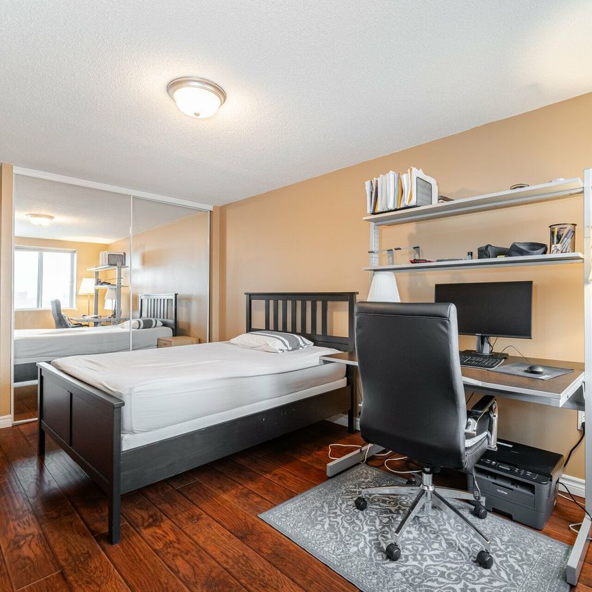 For Lease - 6720 Glen Erin Drive Unit# 512, Mississauga, Ontario - Photo 1