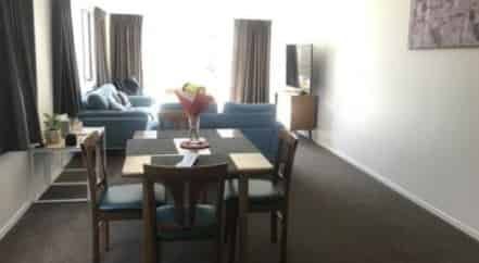 Two storey 3 Bedroom Home in Flagstaff - ONE WEEK FREE RENT - Photo 1