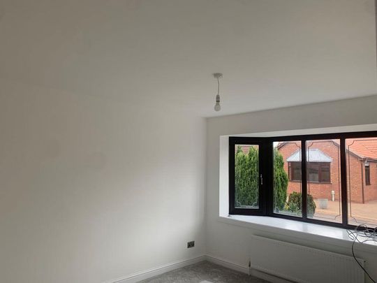 3 bedroom bungalow to rent - Photo 1