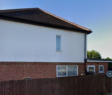 5 bedroom semi-detached house to rent - Photo 6