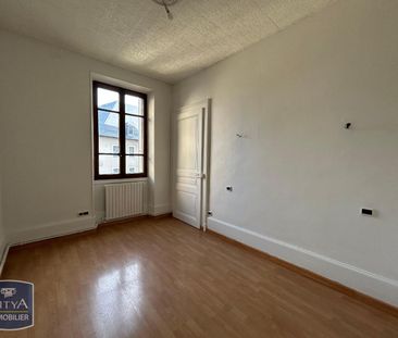 Location Appartement 4 pièces 74m² CHAMBERY 73000 - Photo 2