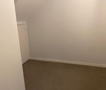 1 Bed Flat, South Street, RG1 - Photo 1