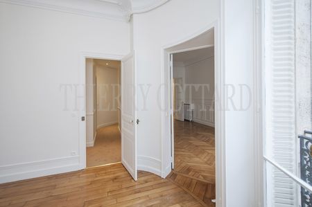 Tout savoir sur cet appartement dans le quartier Val de Grace, à Paris 5ème - Photo 4