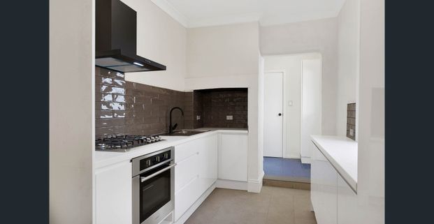 Walk to the wonders of Wunderlich Lane - Photo 1