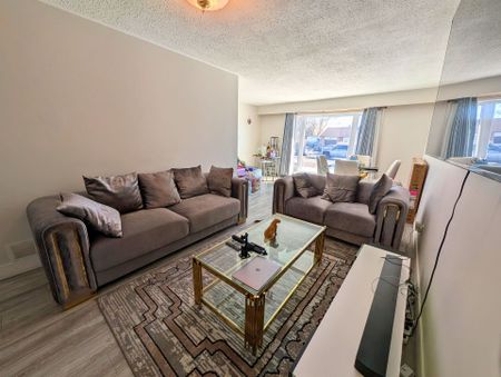 For Lease - 19 Ascot Avenue Unit# Upper, Brampton, Ontario - Photo 3