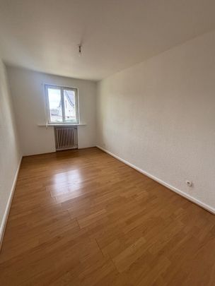 Appartement avec petite cour privative et garage - Photo 1