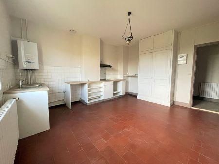 Location - Appartement - 5 pièces - 150.00 m² - montauban - Photo 5