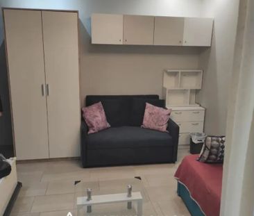 Studio/Γκαρσονιέρα για ενοικίαση Κέντρο (Ζωγράφου) - Photo 2