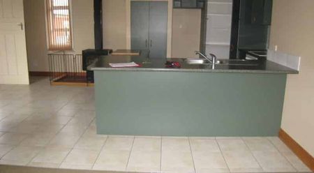 House on Harper - Photo 4