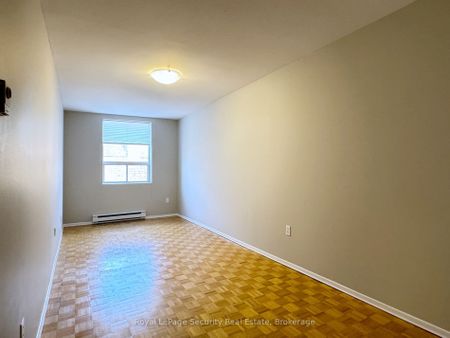 For Lease - 696 St Clair Avenue Unit# 304, Toronto, Ontario - Photo 5